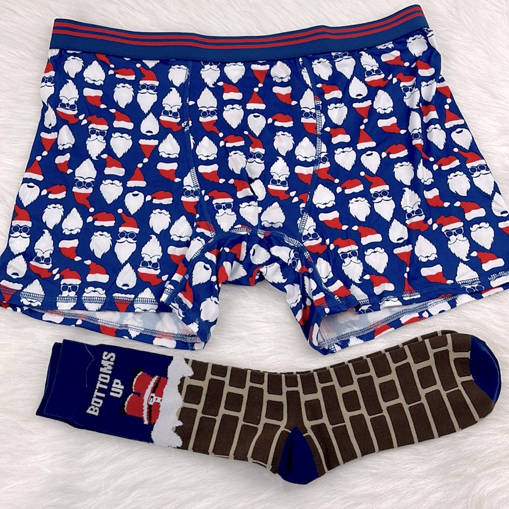 SET OF SIZE XL CHRISTMAS UNDERWEAR AND STOCKINGS